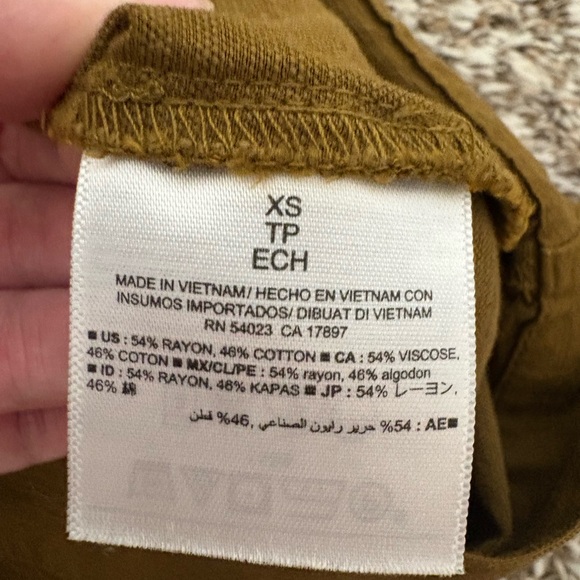 Old Navy brown Romper - Picture 6 of 6